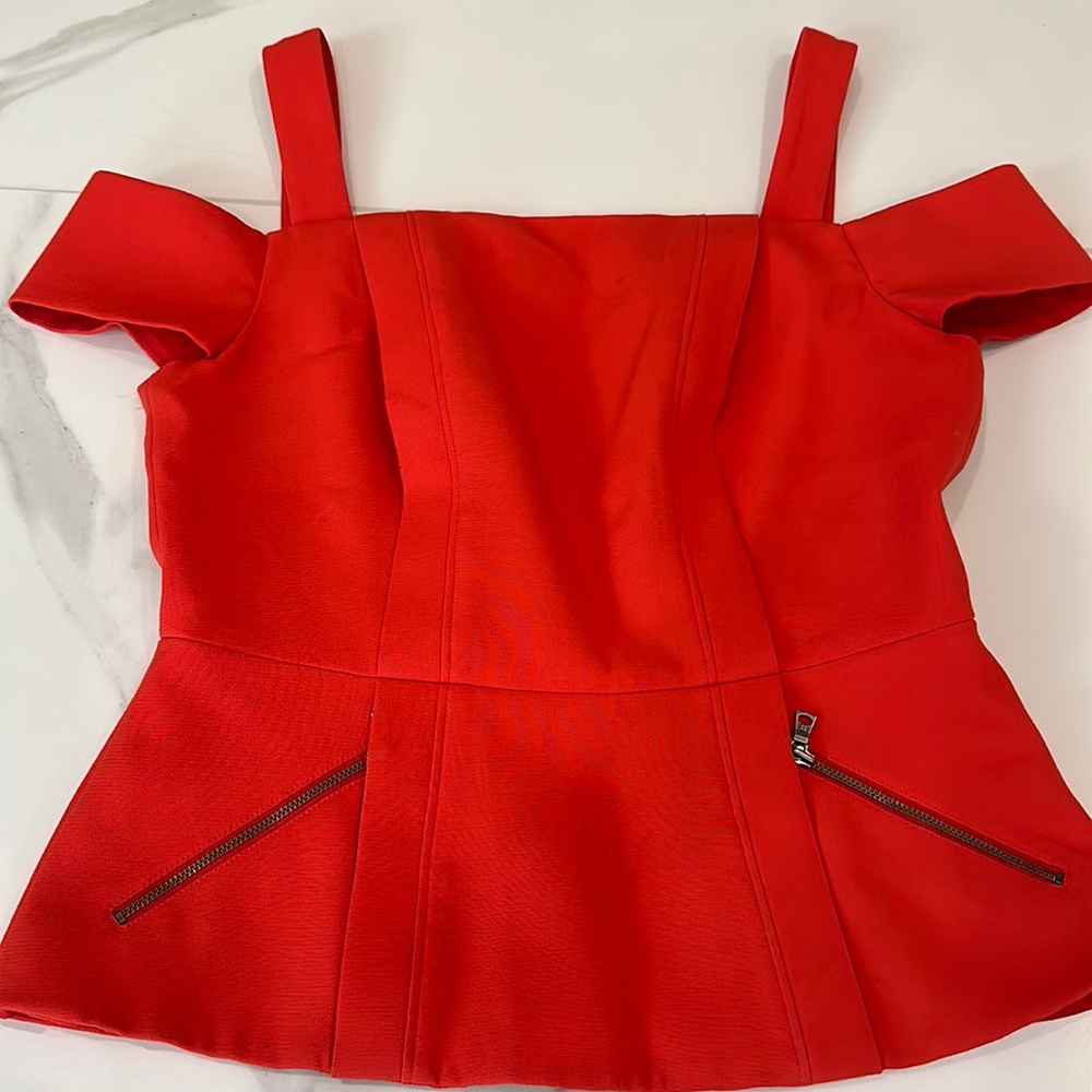 BCBGMaxAzria Emelya Cold-Shoulder Peplum Top Small